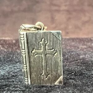 Bible Charm JM Fisher Co. Lord's Prayer Sterling Silver - Opens - Vintage